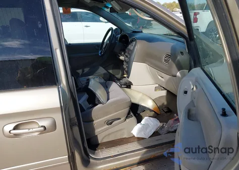 2006 Dodge Grand Caravan Sxt z USA, uszkodzony, nr VIN 2D4GP44L06R828704